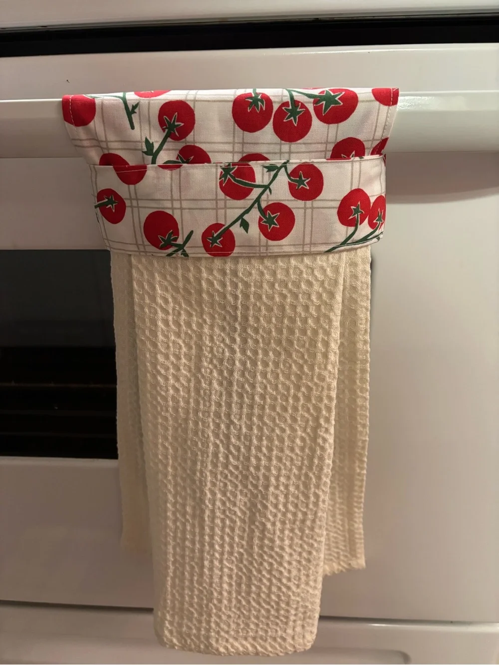 Tomato Print Kitchen Towel with Cream Waffle Weave